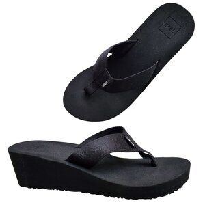 TEVA NWOT Women's Mush Mandalyn Wedge 2 Black Size 8